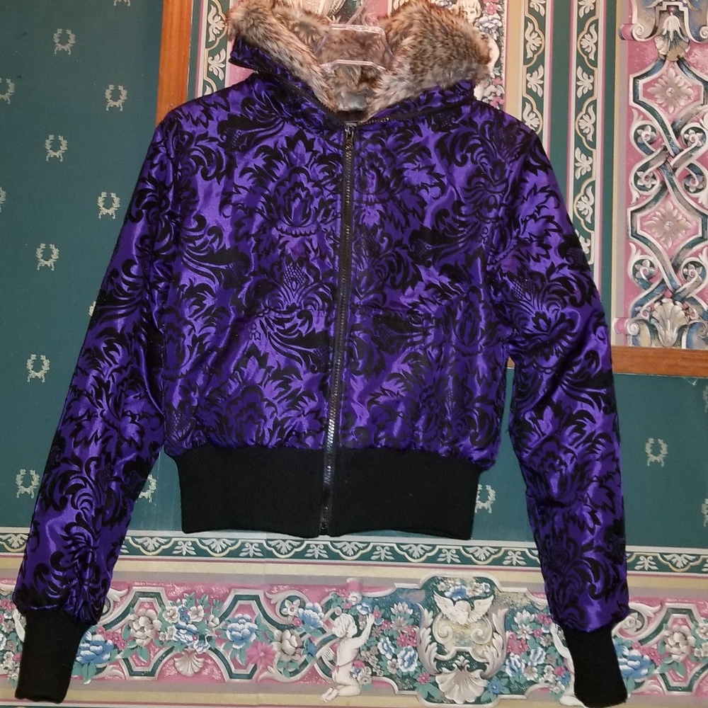 Vintage cropped jacket